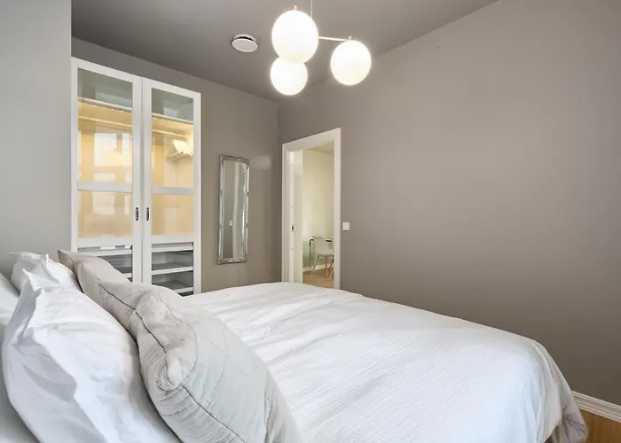 Elegant Bergen City Center Apartment - Ideal For Business Or Leisure Travelers