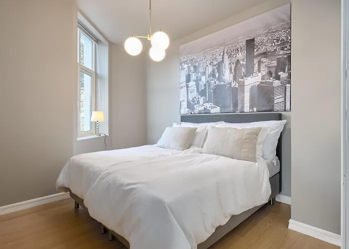Elegant Bergen City Center Apartment - Ideal For Business Or Leisure Travelers